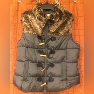 Ruffhewn Grey Vest with fax fur